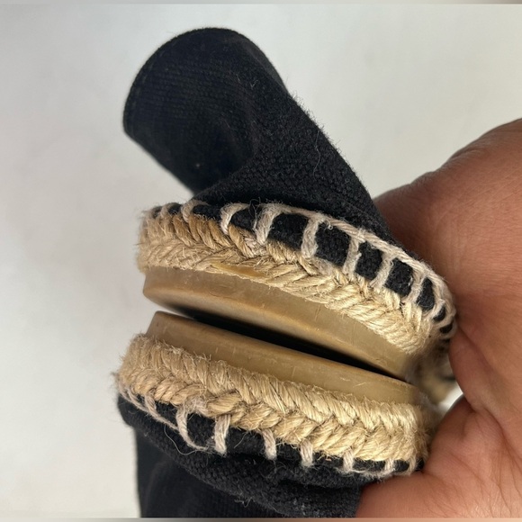 CHANEL Black and Cream Espadrilles - Picture 5 of 9